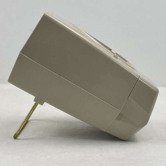 GAF Pana-Vue 2 Lighted 2X2 Slide Viewer For 35mm 828 Bantam Super Slides Working - Picture 4 of 16